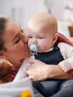 Lot De 2 Sucettes Ultra Douces 1er âge Philips AVENT Lapin Blanc - Philips Avent -Vertbaudet Shop lot de 2 sucettes ultra douces 1er age philips avent 3